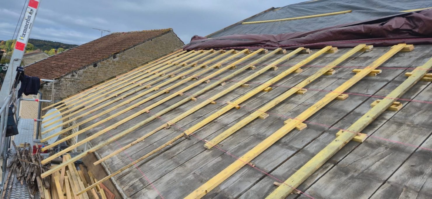 Dépose de couverture et redressage guindage à plat 