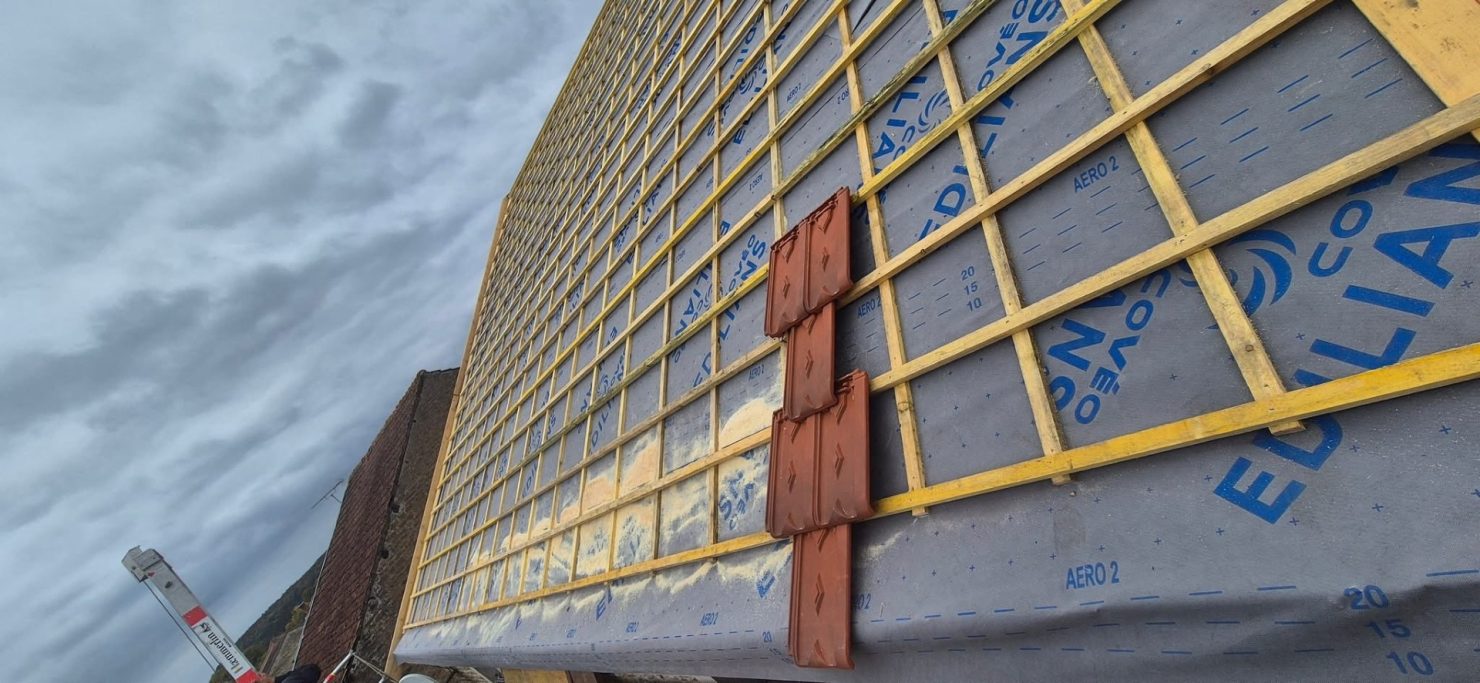 Pose de sous_toiture, contre-lattage et lattage 